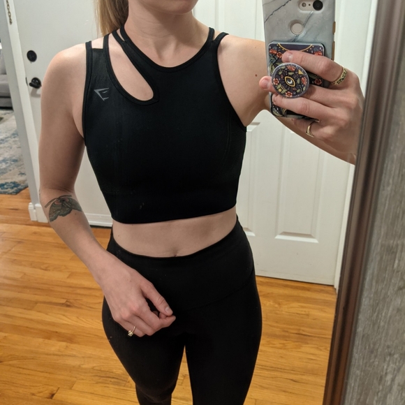 Gymshark black sports bra - Picture 3 of 4